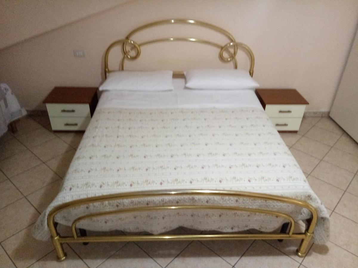 B&B Mansarda Caserta Ngoại thất bức ảnh